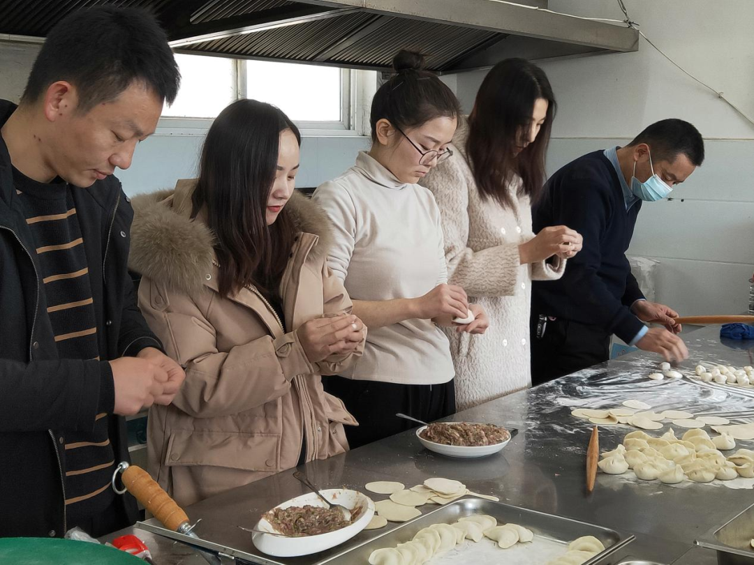 齐聚百老汇,暖心过冬至(图4) 图片