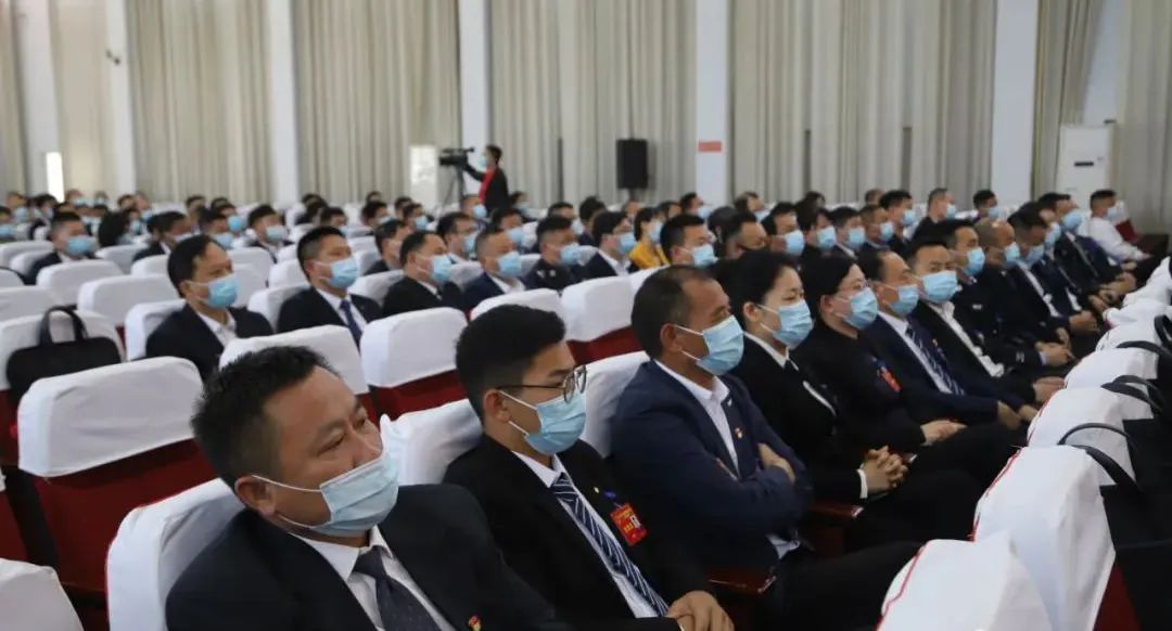 夏邑县第十六届人大一次会议举行第三次全体会议圆满完成各项议程胜利闭幕(图7)